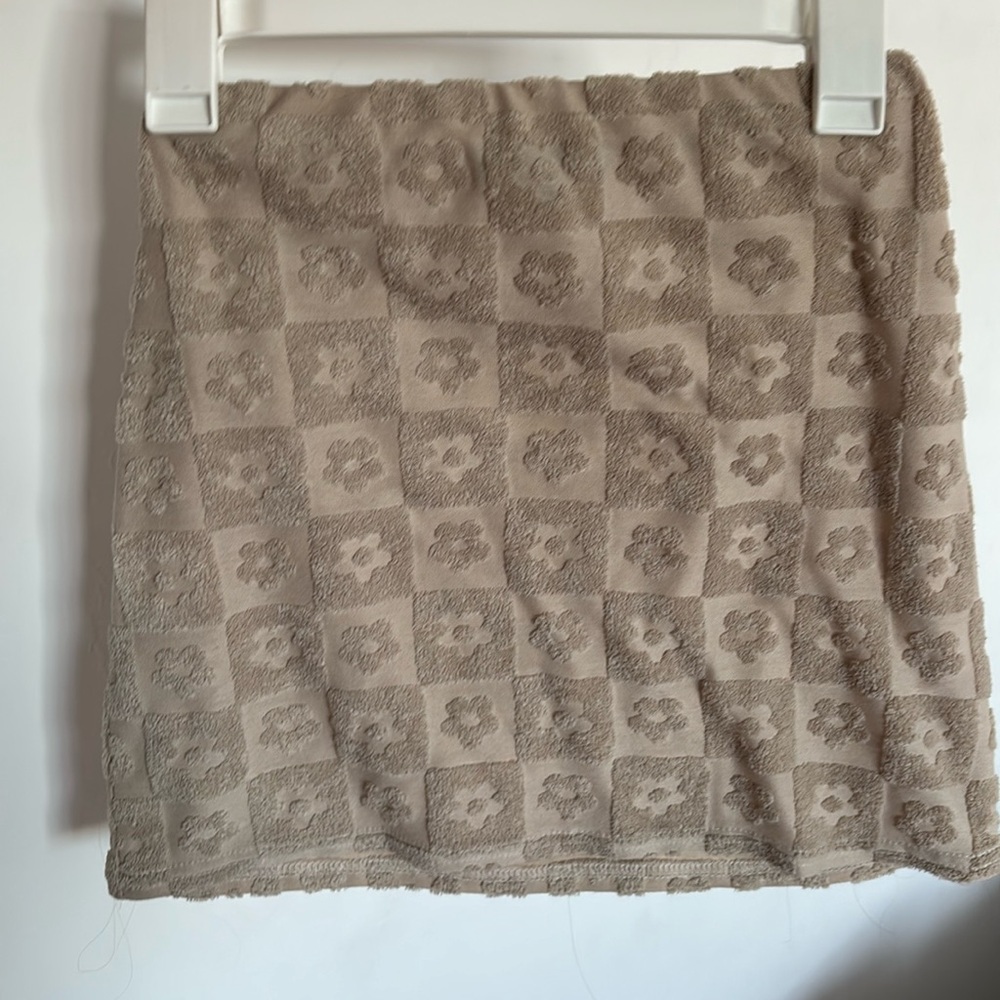 Missguided skirt size US 4